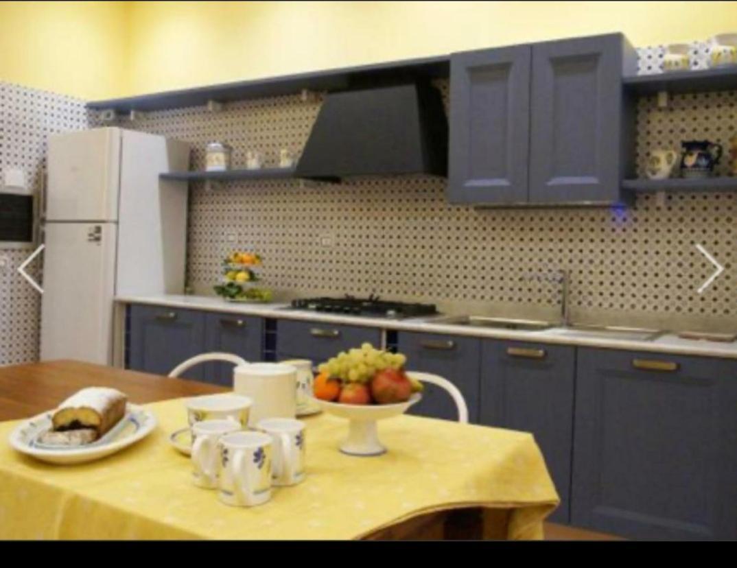 살레르노 Dimora Del Campo Charming House B&B 객실 사진
