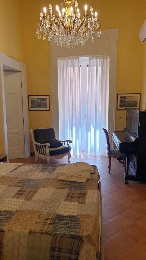 살레르노 Dimora Del Campo Charming House B&B 외부 사진