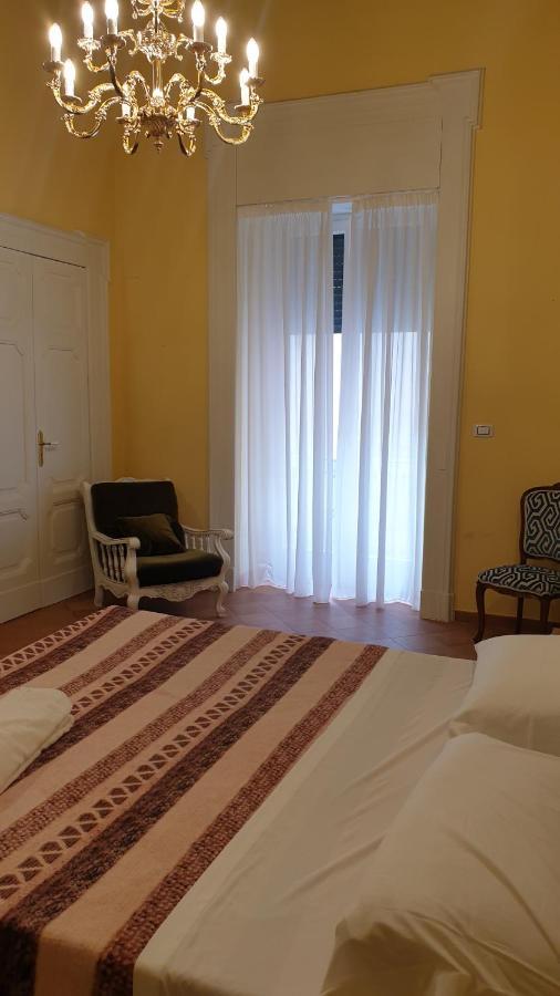 살레르노 Dimora Del Campo Charming House B&B 외부 사진